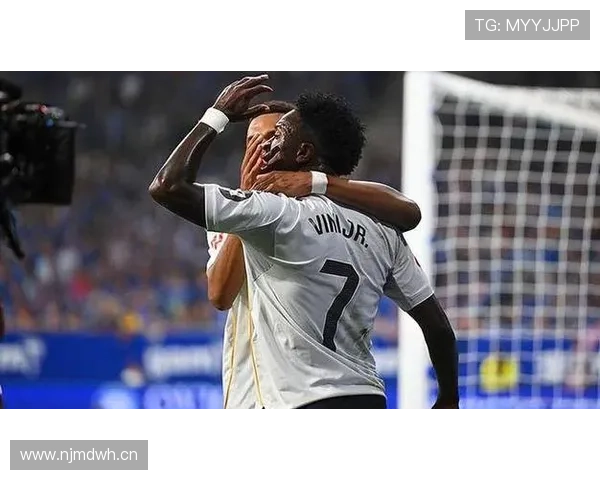 皇马引入姆巴佩后表现波动明显,火力提升与体系稳定性面临阶段性考验