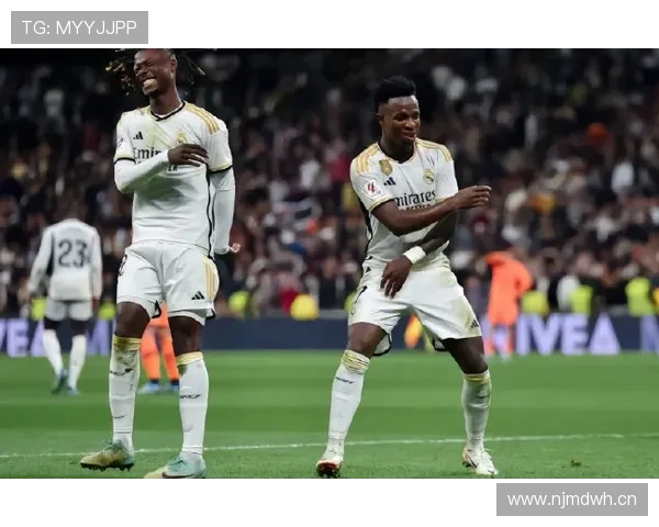 罗德里戈是否被维尼修斯压制:锋线角色与战术空间之争 罗德里戈是否被维尼修斯压制:锋线角色与战术空间之争