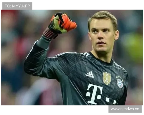 诺伊尔 vs 布冯:两代门神的巅峰对话 诺伊尔 vs 布冯:两代门神的巅峰对话