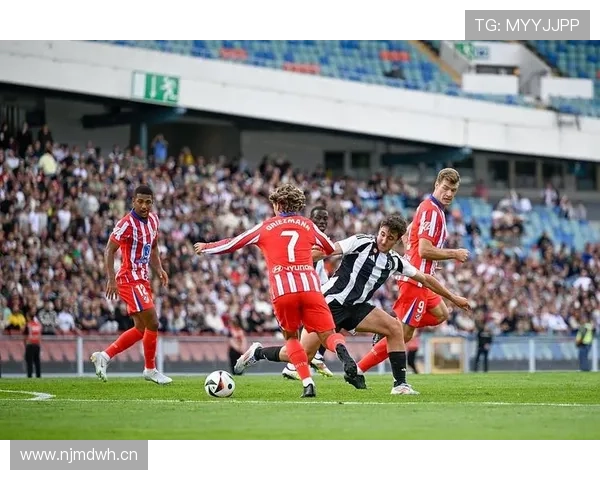 格列兹曼战术角色与位置演变解析 格列兹曼战术角色与位置演变解析